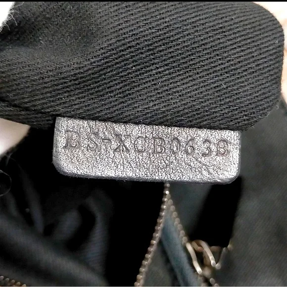 Valentino Garavani Large  Bow Trim Tote - Picture 9 of 9